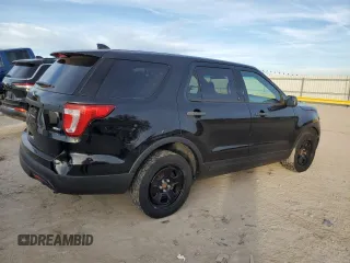 2016 Ford Utility Police Interceptor with VIN 1FM5K8AR4GGD31852, listed as a Copart auction lot 81687774 with 89,612 mi miles and Salvage Title. Bid and sale history available at carsss.com. Image 3.