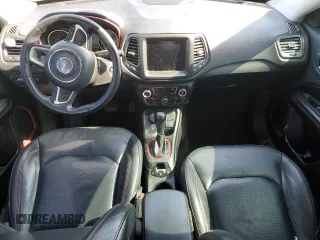 2018 Jeep Compass Trailhawk with VIN 3C4NJDDB0JT458339, listed as a Copart auction lot 58834155 with 103,811 mi miles and Salvage title. Bid and sale history available at DreamBid. Image 8.