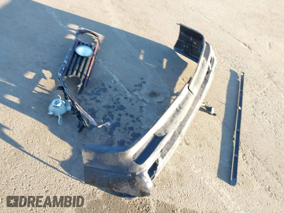 1991 Volkswagen Golf с VIN 3VWDK21G2MM035741, выставлен на аукционе IAAI как лот 41414381 с пробегом Не указан миль и . История ставок и продаж доступна на DreamBid. Изображение 11.