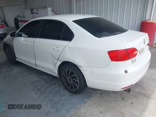 2012 Volkswagen Jetta SE z VIN 3VWDX7AJ8CM455044, wystawiony jako IAAI lot #42795622 z przebiegiem 187 105 mil mil oraz . Historia ofert i sprzedaży dostępna na DreamBid. Obrazek 3.