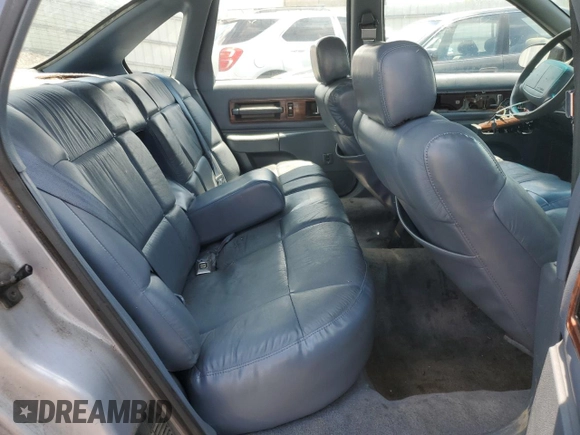 1995 Chevrolet Caprice with VIN 1G1BL52P8SR191830, listed as a Copart auction lot 64043925 with 154,320 mi miles and Clean title. Bid and sale history available at DreamBid. Image 10.