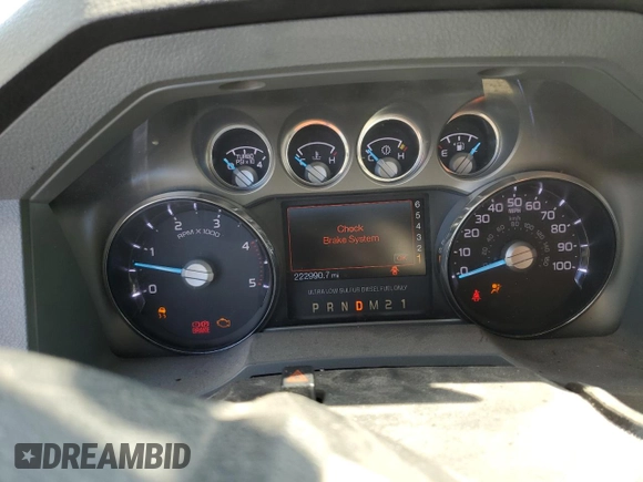 2015 Ford F-350 Lariat with VIN 1FT8W3CT0FEA68755, listed as a Copart auction lot 62486445 with 222,990 mi miles and Salvage title. Bid and sale history available at DreamBid. Image 9.