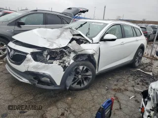2019 Buick Regal Essence z VIN W04GV8SX9K1039539, wystawiony jako Copart lot #84595594 z przebiegiem 73 359 mil mil oraz Nie do naprawy • Non repairable. Historia ofert i sprzedaży dostępna na DreamBid. Obrazek 1.