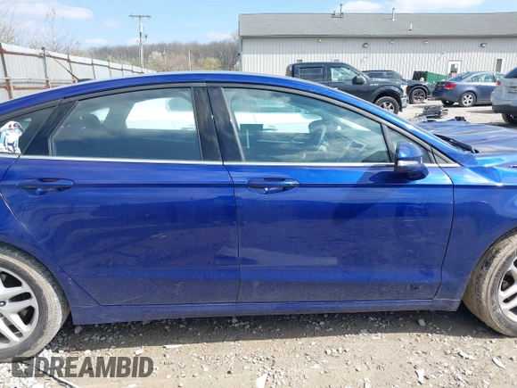 2014 Ford Fusion SE with VIN 3FA6P0H72ER374386, listed as a IAAI auction lot 41938833 with 140,095 mi miles. Bid and sale history available at carsss.com. Image 13.