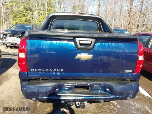 2007 Chevrolet Avalanche LT w/3LT with VIN 3GNFK12347G316922, listed as a IAAI auction lot 41575755 with 150,471 mi miles. Bid and sale history available at carsss.com. Image 16.