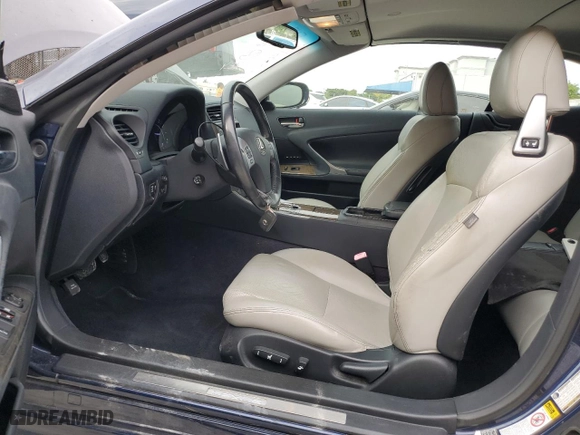 2011 Lexus IS 250C with VIN JTHFF2C28B2518574, listed as a Copart auction lot 84405014 with 92,746 mi miles and Salvage Title. Bid and sale history available at carsss.com. Image 7.