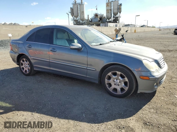 2005 Mercedes-Benz C 240 with VIN WDBRF61J45A719428, listed as a Copart auction lot 88686195 with 95,482 mi miles and Salvage Title. Bid and sale history available at DreamBid. Image 4.