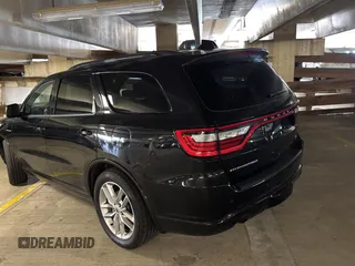 2023 Dodge Durango R/T Plus z VIN 1C4SDHCT5PC557478, wystawiony jako Copart lot #64901655 z przebiegiem 34 446 mil mil oraz Czysty tytuł • Clean title. Historia ofert i sprzedaży dostępna na DreamBid. Obrazek 3.