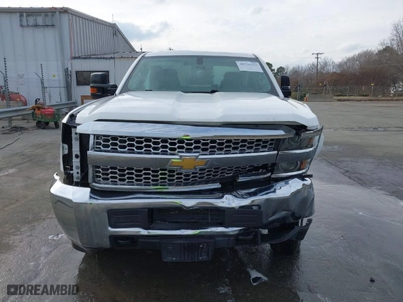 2019 Chevrolet Silverado 2500HD Work Truck with VIN 2GC2CREGXK1137979, listed as a IAAI auction lot 38536415 with 117,068 mi miles. Bid and sale history available at carsss.com. Image 12.
