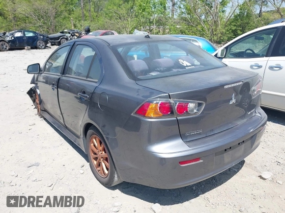 2011 Mitsubishi Lancer ES z VIN JA32U2FU0BU031133, wystawiony jako IAAI lot #42046429 z przebiegiem 279 551 mil mil oraz . Historia ofert i sprzedaży dostępna na DreamBid. Obrazek 3.