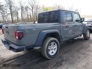 2023 Jeep Gladiator Freedom with VIN 1C6HJTAG1PL522374, listed as a IAAI auction lot 41979183 with 45,137 mi miles. Bid and sale history available at carsss.com. Image 4.