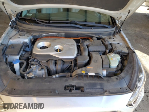 2018 Hyundai Sonata Hybrid SE with VIN KMHE24L34JA083114, listed as a Copart auction lot 37716384 with Not Provided miles. Bid and sale history available at carsss.com. Image 11.