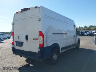 2021 Ram ProMaster Cargo Van with VIN 3C6LRVDG1ME523121, listed as a IAAI auction lot 42076794 with 91,589 mi miles. Bid and sale history available at carsss.com. Image 4.