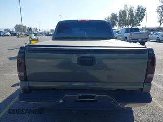 2002 Chevrolet Silverado 1500 LT with VIN 2GCEC19TX21103255, listed as a IAAI auction lot 41827408 with 153,387 mi miles and . Bid and sale history available at DreamBid. Image 16.