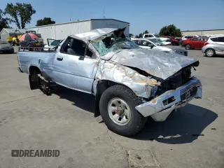 1991 Toyota Pickup DX с VIN JT4RN01P7M0018845, выставлен на аукционе Copart как лот 58569615 с пробегом 275 355 миль миль и Списание • Salvage title. История ставок и продаж доступна на DreamBid. Изображение 4.