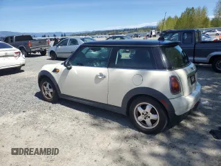 2007 MINI Hardtop with VIN WMWMF33507TU60113, listed as a Copart auction lot 53754505 with 153,806 mi miles and Clean title. Bid and sale history available at DreamBid. Image 2.