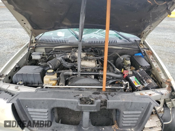 2003 Lincoln Aviator Luxury z VIN 5LMEU68H03ZJ46382, wystawiony jako Copart lot #45201115 z przebiegiem 274 856 mil mil oraz Szkoda całkowita • Salvage title. Historia ofert i sprzedaży dostępna na DreamBid. Obrazek 12.