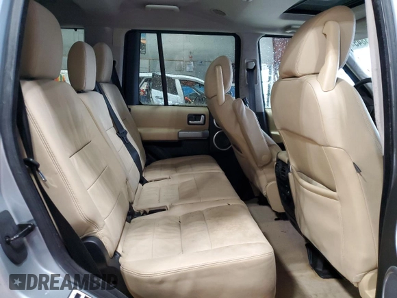 2008 Land Rover LR3 HSE z VIN SALAG25408A490655, wystawiony jako Copart lot #55213845 z przebiegiem 117 814 mil mil oraz Tytuł czysty. Historia ofert i sprzedaży dostępna na DreamBid. Obrazek 11.