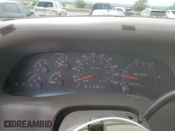 2000 Ford F-250 XL z VIN 1FTNX21F3YEB23015, wystawiony jako Copart lot #55260865 z przebiegiem 202 885 mil mil oraz Szkoda całkowita • Salvage title. Historia ofert i sprzedaży dostępna na DreamBid. Obrazek 9.