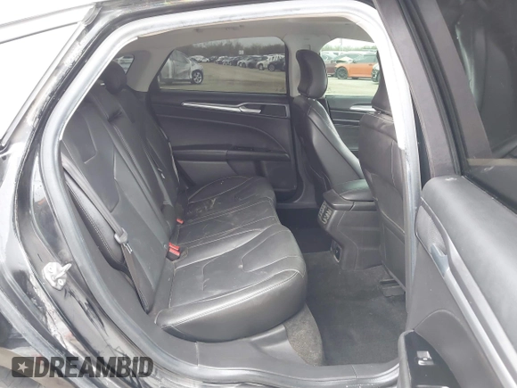 2016 Ford Fusion Titanium с VIN 3FA6P0SU4GR236009, выставлен на аукционе IAAI как лот 41219691 с пробегом 306 144 миль миль и . История ставок и продаж доступна на DreamBid. Изображение 8.
