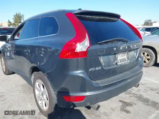 2013 Volvo XC60 3.2L with VIN YV4952DZ3D2442727, listed as a IAAI auction lot 41745181 with 112,864 mi miles. Bid and sale history available at carsss.com. Image 3.