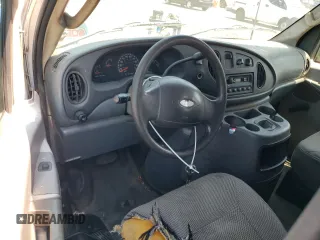 2003 Ford Econoline Cargo z VIN 1FTSS34F33HA14239, wystawiony jako Copart lot #60692485 z przebiegiem 441 148 mil mil oraz Czysty tytuł • Clean title. Historia ofert i sprzedaży dostępna na DreamBid. Obrazek 8.