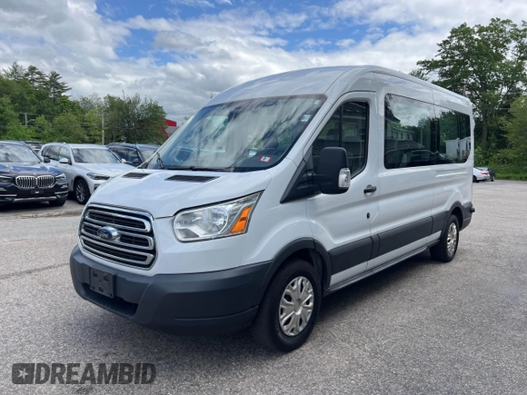 2018 Ford Transit XL z VIN 1FBZX2CG8JKA08901, wystawiony jako IAAI lot #42409721 z przebiegiem 329 422 mil mil oraz . Historia ofert i sprzedaży dostępna na DreamBid. Obrazek 2.