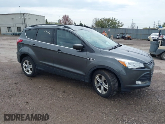 2016 Ford Escape SE with VIN 1FMCU9GX0GUC21749, listed as a IAAI auction lot 42115212 with 149,027 mi miles. Bid and sale history available at carsss.com. Image 1.