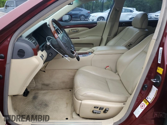 2008 Lexus LS 460 L with VIN JTHGL46F285027349, listed as a Copart auction lot 52014025 with 148,807 mi miles and Clean title. Bid and sale history available at DreamBid. Image 7.