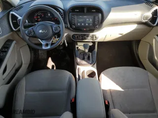 2021 Kia Soul S with VIN KNDJ23AU8M7781347, listed as a Copart auction lot 48055355 with 42,052 mi miles and Salvage Title. Bid and sale history available at carsss.com. Image 8.