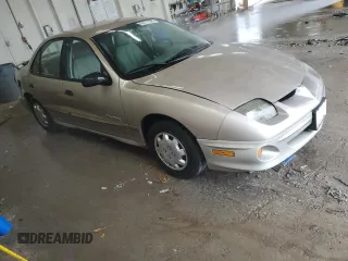 2002 Pontiac Sunfire SE z VIN 1G2JB524627155677, wystawiony jako Copart lot #55771625 z przebiegiem 169 305 mil mil oraz Szkoda całkowita • Salvage title. Historia ofert i sprzedaży dostępna na DreamBid. Obrazek 4.