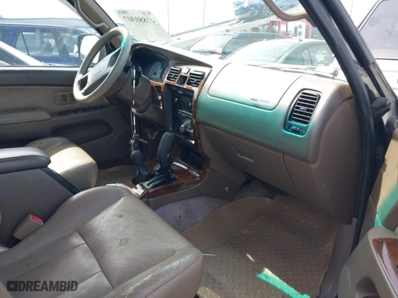 2000 Toyota 4Runner Limited with VIN JT3HN87R0Y0277545, listed as a IAAI auction lot 41880307 with 223,833 mi miles. Bid and sale history available at carsss.com. Image 5.