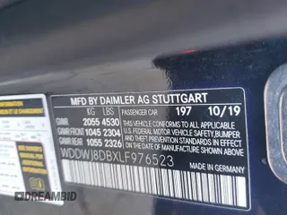 2020 Mercedes-Benz C 300 с VIN WDDWJ8DBXLF976523, выставлен на аукционе Copart как лот 54270915 с пробегом 3 059 миль миль и Списание • Salvage title. История ставок и продаж доступна на DreamBid. Изображение 12.