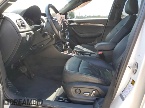 2016 Audi Q3 Premium Plus with VIN WA1BFCFS5GR024490, listed as a Copart auction lot 49300065 with 82,331 mi miles and Salvage Title. Bid and sale history available at carsss.com. Image 7.