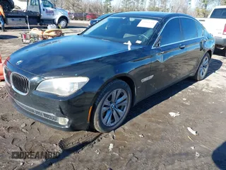 2011 BMW 7 Series 740i with VIN WBAKA4C58BC392020, listed as a IAAI auction lot 41314751 with 116,553 mi miles. Bid and sale history available at carsss.com. Image 17.