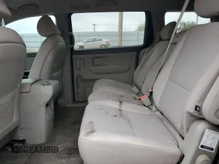 2017 Kia Sedona LX with VIN KNDMB5C15H6225424, listed as a Copart auction lot 43068985 with 187,442 mi miles and Clean Title. Bid and sale history available at carsss.com. Image 11.