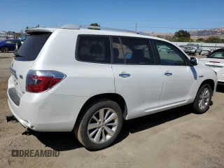 2008 Toyota Highlander Hybrid Limited with VIN JTEEW44A582020867, listed as a Copart auction lot 69971894 with 180,182 mi miles and Salvage Title. Bid and sale history available at carsss.com. Image 3.
