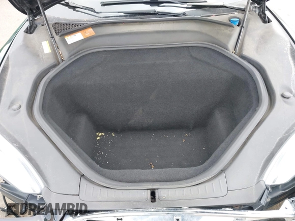 2016 Tesla Model S 90D с VIN 5YJSA1E27GF129855, выставлен на аукционе IAAI как лот 42282536 с пробегом 92 050 миль миль и . История ставок и продаж доступна на DreamBid. Изображение 10.