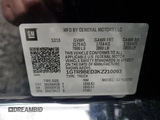 2019 GMC Sierra 1500 SLE z VIN 1GTR9BED3KZ210093, wystawiony jako Copart lot #57950595 z przebiegiem 53 968 mil mil oraz Szkoda całkowita • Salvage title. Historia ofert i sprzedaży dostępna na DreamBid. Obrazek 13.