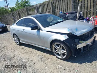 2014 Mercedes-Benz C 250 с VIN WDDGJ4HB2EG199369, выставлен на аукционе IAAI как лот 42287574 с пробегом 19 774 миль миль и . История ставок и продаж доступна на DreamBid. Изображение 1.
