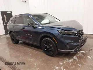 2025 Honda CR-V Sport-L with VIN 7FARS6H86SE048805, listed as a IAAI auction lot 41948021 with 8,532 mi miles and . Bid and sale history available at DreamBid. Image 1.
