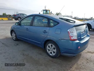 2007 Toyota Prius with VIN JTDKB20U777643822, listed as a IAAI auction lot 42117612 with 202,704 mi miles and . Bid and sale history available at carsss.com. Image 3.