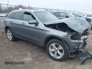 2018 Mercedes-Benz GLC with VIN WDC0G4KB9JV020215, listed as a IAAI auction lot 41929901 with 90,436 mi miles. Bid and sale history available at carsss.com. Image 1.