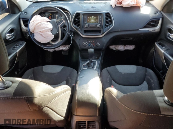 2018 Jeep Cherokee Latitude with VIN 1C4PJLCB5JD544613, listed as a Copart auction lot 47477085 with 114,263 mi miles and Salvage Title. Bid and sale history available at carsss.com. Image 8.