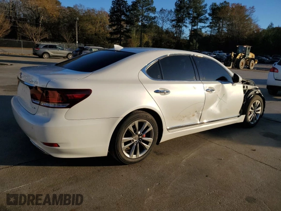 2015 Lexus LS 460 z VIN JTHCL5EF5F5024173, wystawiony jako Copart lot #83751124 z przebiegiem 129 730 mil mil oraz Szkoda całkowita • Salvage title. Historia ofert i sprzedaży dostępna na DreamBid. Obrazek 3.