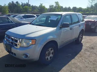 2008 Ford Escape XLS с VIN 1FMCU02Z88KC70862, выставлен на аукционе IAAI как лот 42552892 с пробегом 90 241 миль миль и . История ставок и продаж доступна на DreamBid. Изображение 2.