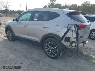 2020 Hyundai Tucson Sport with VIN KM8J33AL5LU217879, listed as a IAAI auction lot 41378700 with 82,684 mi miles. Bid and sale history available at carsss.com. Image 3.