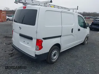 2021 Nissan NV200 SV z VIN 3N6CM0KN6MK692142, wystawiony jako IAAI lot #41585961 z przebiegiem 77 492 mil mil oraz . Historia ofert i sprzedaży dostępna na DreamBid. Obrazek 4.