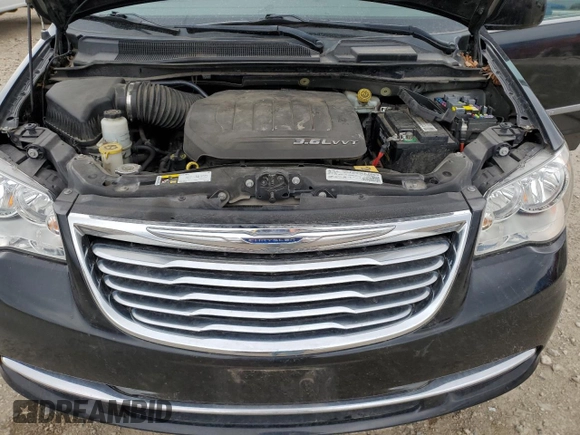 2016 Chrysler Town & Country Touring with VIN 2C4RC1BG6GR205532, listed as a Copart auction lot 51462955 with 75,848 mi miles and Salvage Title. Bid and sale history available at carsss.com. Image 12.