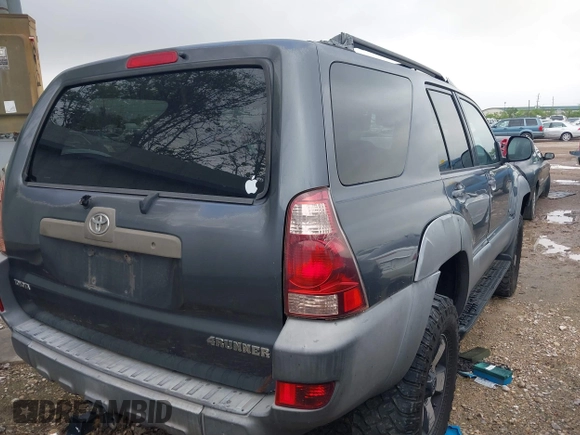 2003 Toyota 4Runner SR5 with VIN JTEZT14R030005356, listed as a IAAI auction lot 41792222 with 265,668 mi miles. Bid and sale history available at carsss.com. Image 4.